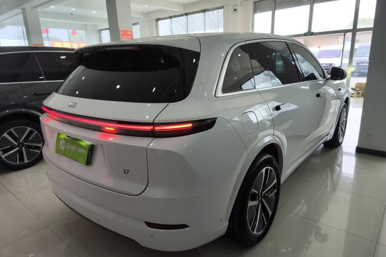 Used Li Auto L7 2024 Pro Model Rear Right 45 Deg