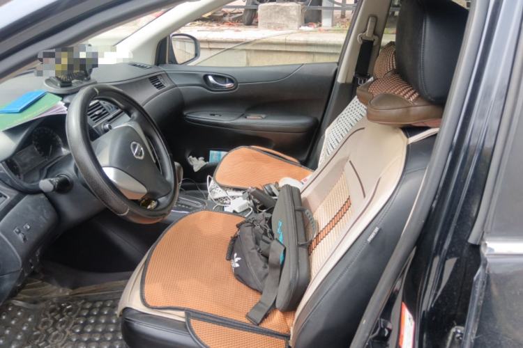 Used Nissan Tiida 2011 1.6L CVT Smart Version Left Front Seat