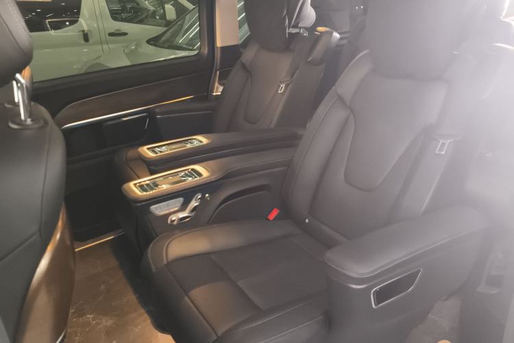 Used Mercedes-Benz V-Class 2020 V 260 Prestige Edition
