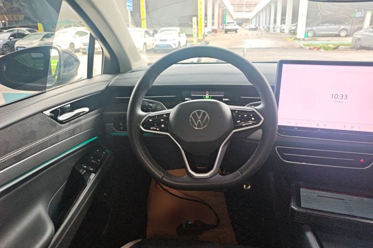 Used Volkswagen ID.7 VIZZION 2024 PRO Model Steering Wheel