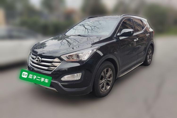 Used Hyundai Santa Fe 2015 2.4L Automatic Two-Wheel Drive Smart Version 5 Seats