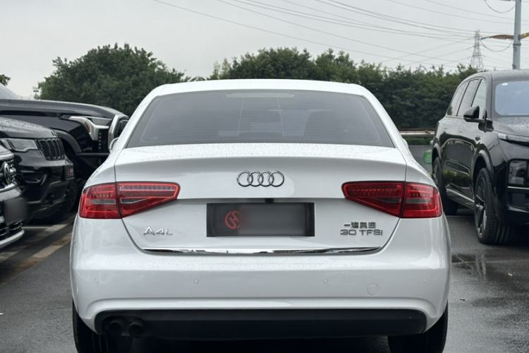 Used Audi A4L 2016 30 TFSI Collector's Edition Automatic Comfort Model