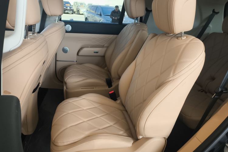 Used Chery T11 2026 Model 220 All-Wheel Drive Family Fun Edition