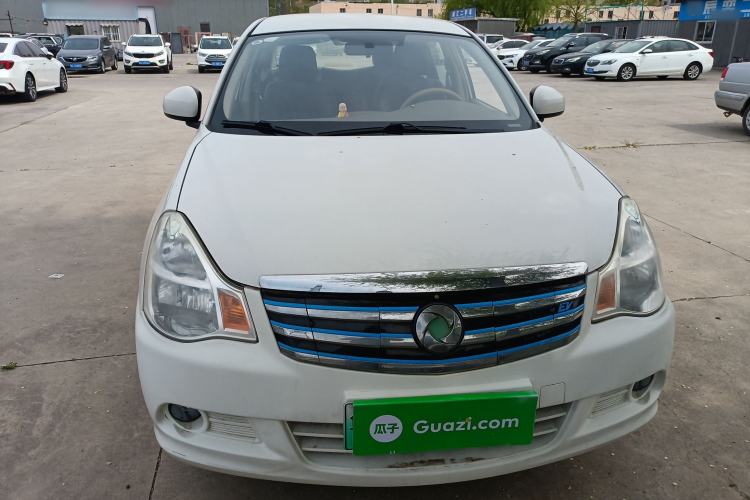 Used Dongfeng Junfeng E11K 2019 Standard Model Front