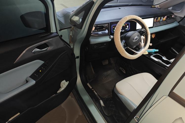 Used Geometry E Firefly 2024 301km Starlight