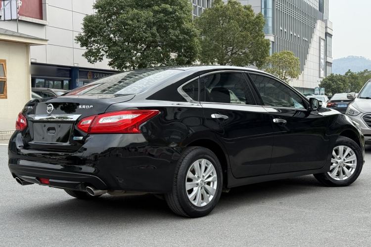 Used Nissan Teana 2018 2.0L XL Smart Upgrade Edition Exterior 4