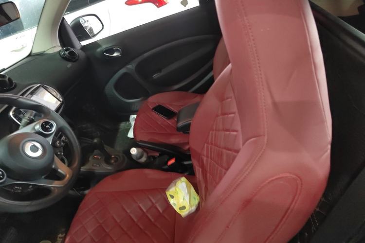 Used smart fortwo 2018 1.0L 52kW Hardtop Passion Edition China V Standard Left Rear Seat