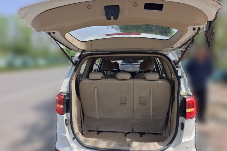 Used Baojun 730 2016 1.5T Manual Comfort Version 7 Seats