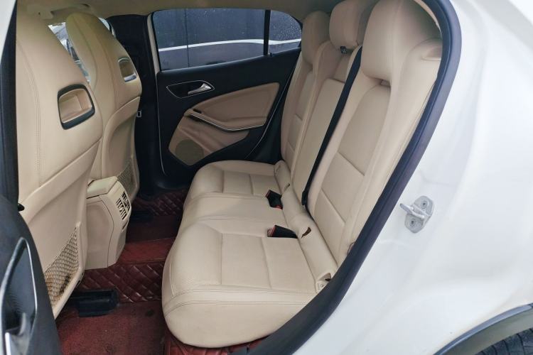 Used Mercedes-Benz GLA 2016 GLA 200 Sport Edition Left Rear Seat