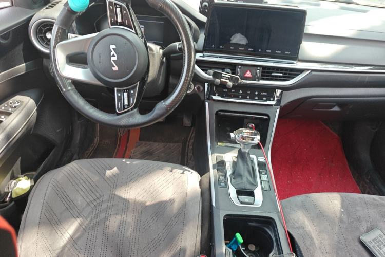 Used Kia K3 2021 1.5L CVT Refreshed Edition Center Console
