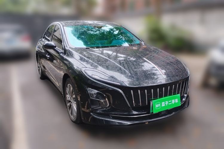 Used Hongqi E-QM5 2024 450km Range Commuter Version Front Right 45 Deg