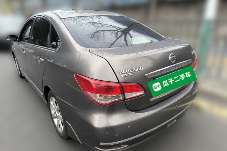 Used Nissan Sylphy 2009 1.6XL Automatic Luxury Sunroof Edition