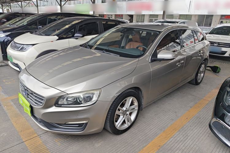 Used Volvo V60 2015 T5 Zhiya Edition