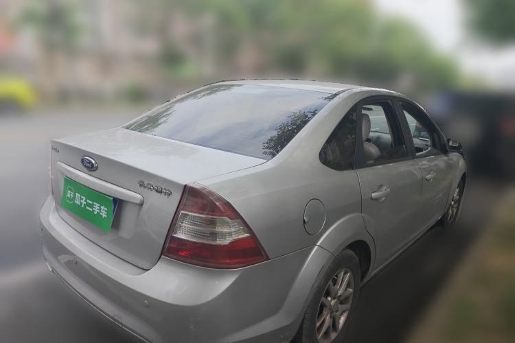 Used Ford Focus 2011 Sedan 1.8L Manual Classic Model