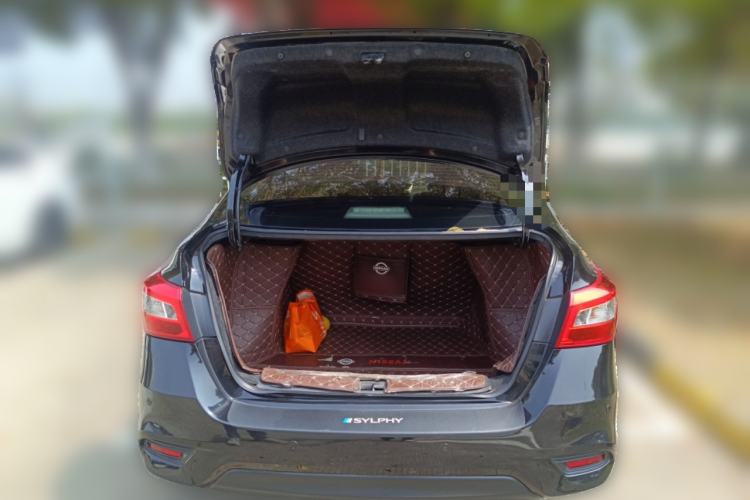 Used Nissan Sylphy 2019 Classic 1.6XL CVT Luxury Edition Trunk