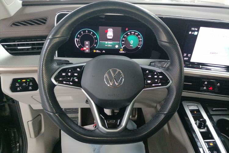 Used Volkswagen Tavendor 2023 380TSI Four-Wheel Drive R-Line Cruise Edition