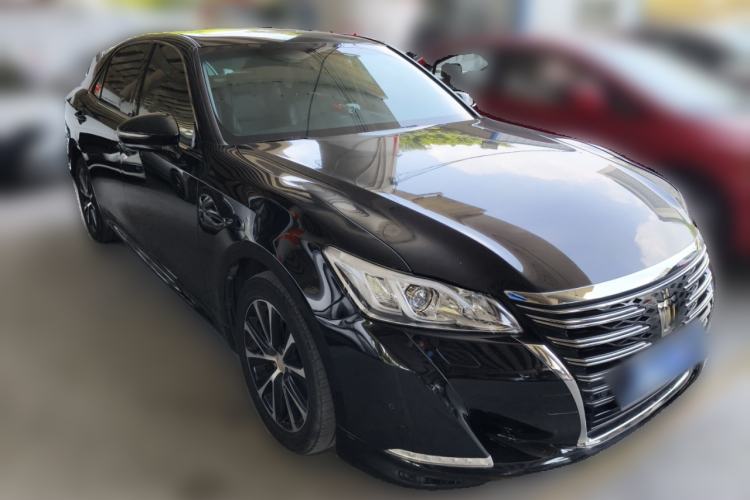 Used Toyota Crown 2018 2.0T Fashion Edition
