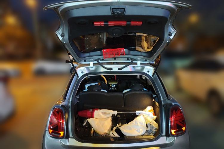 Used MINI 2023 1.5T ONE Trunk