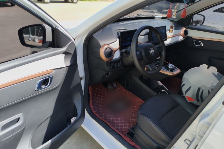 Used Dongfeng NAMMI BOX 2022 Chasing Wind Edition 351KM Standard Model Driver Seat