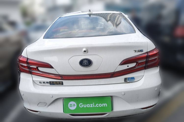 Used BYD Qin New Energy 2018 Qin EV450 Smart Connect Prestige Model
