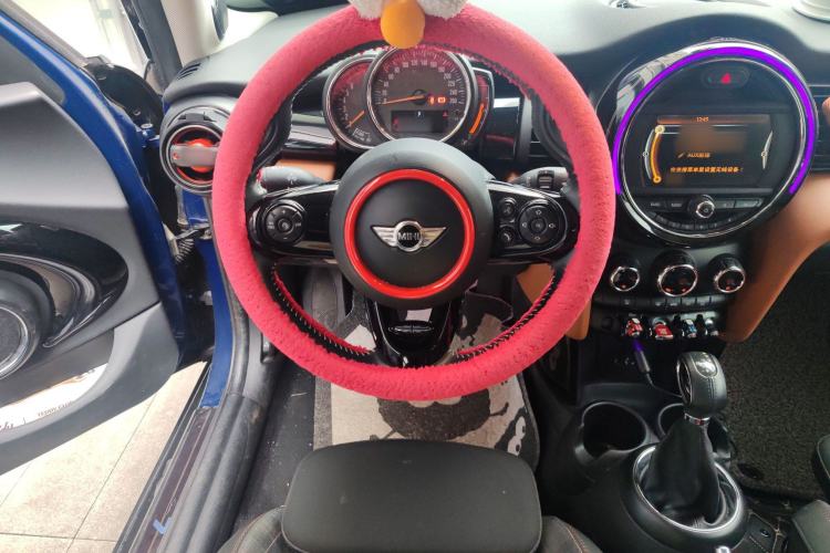 Used MINI MINI 2018 1.5T COOPER SEVEN Commemorative Edition
