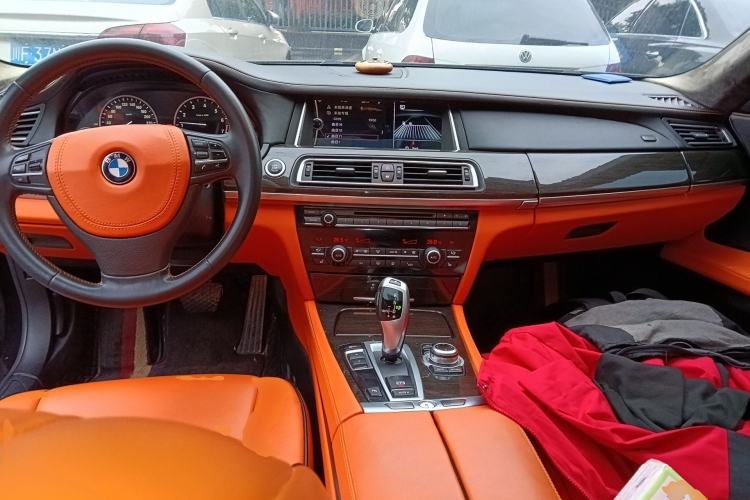 Used BMW 7 Series 2011 730Li Elegant Model
