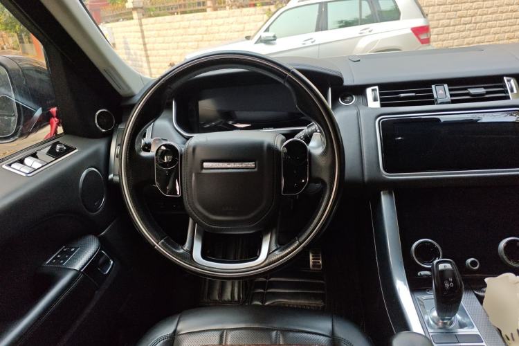 Used Land Rover Range Sport 2018 3.0 SC V6 HSE DYNAMIC Steering Wheel