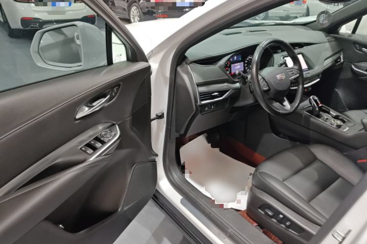 Used Cadillac XT4 2021 28T Two-Wheel Drive Leading Version