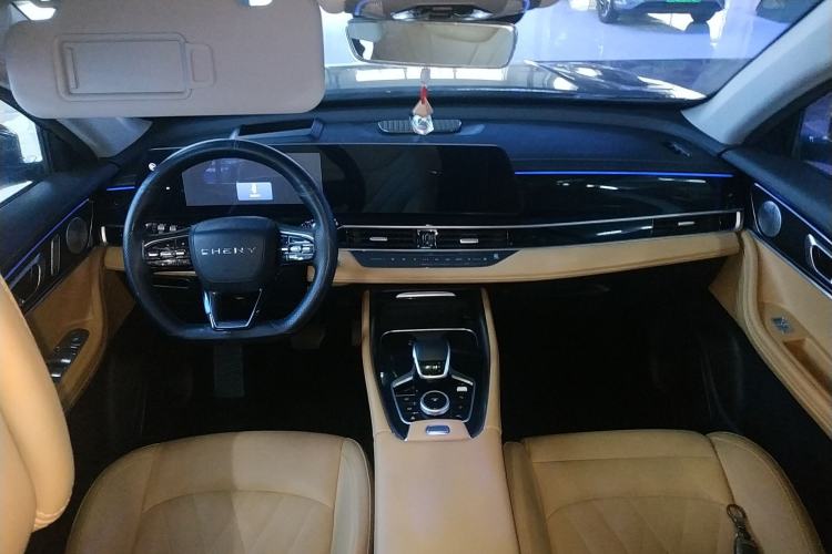 Used Chery Tiggo 8 PRO 2024 Champion Edition 390T Two-Wheel Drive Peak Version 7 Seats