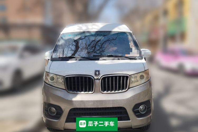 Used Jinbei New Hiace X30L 2016 1.5L Wealth Edition Van DLCG14 Front