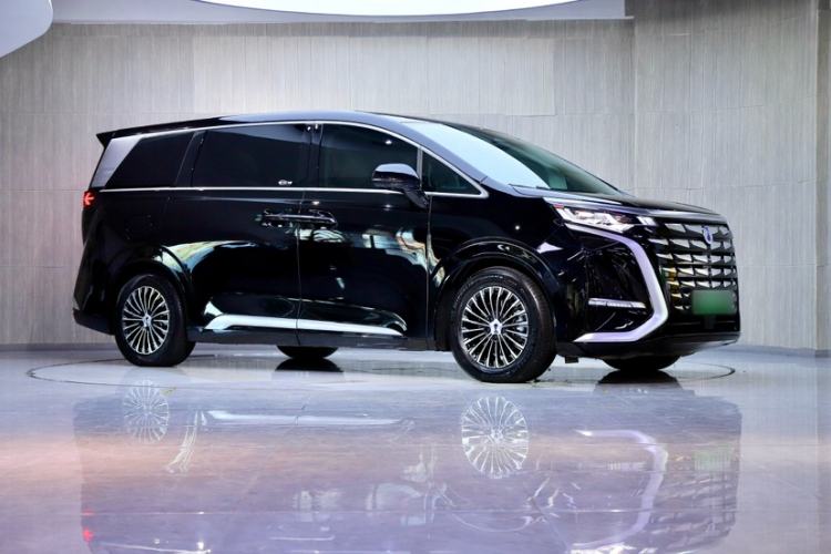 Used Denza D9 2024 DM-i 980 Four-Wheel Drive Prestige Model