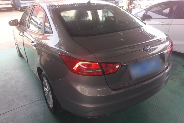 Used Ford Escort 2017 Happiness Edition 1.5L Automatic Fashion Version