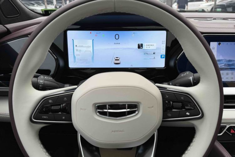 Used Geely Auto Monjaro L 2021 2.0TD DCT EVO Two-Wheel Drive Prestige Version Interior 5