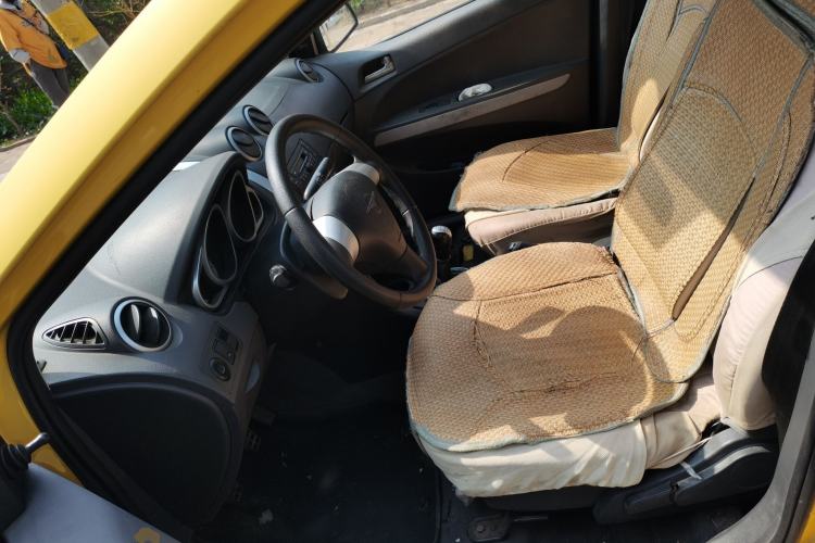 Used Haima Qubit 2011 1.3L Manual Standard Edition Left Front Seat