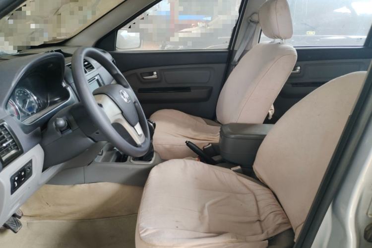 Used BAIC Weiwang M20 2013 1.5L Power Type BJ415A Left Front Seat