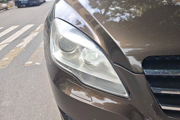 Used Mercedes-Benz R-Class 2014 R 320 4MATIC Business Model Exterior 6