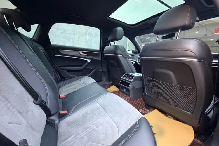 Used Audi A6L 2021 40 TFSI Luxury Dynamic Edition Interior 2