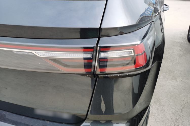 Used Volkswagen Tharu 2023 300TSI Two-Wheel-Drive Moonlight Edition
