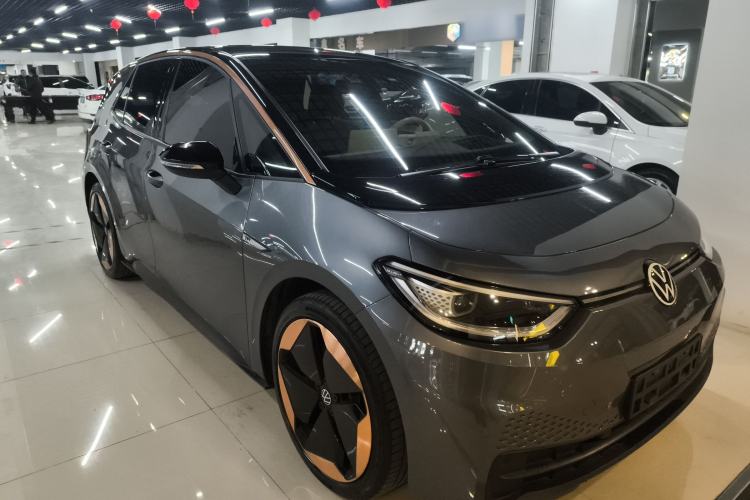 Used Volkswagen ID.3 2021 1st Edition ID. First Impression Edition Front Right 45 Deg