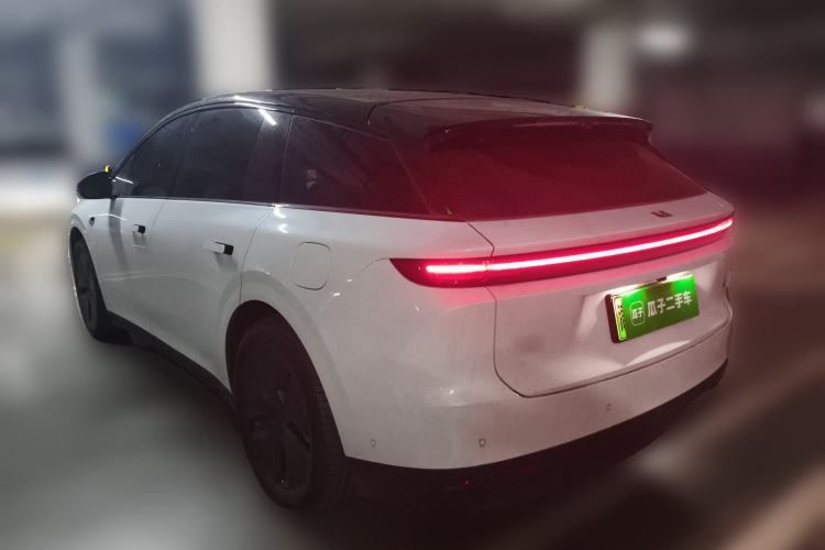 Used Li Auto i6 2025 Model Two-Wheel-Drive Standard Type Rear Left 45 Deg