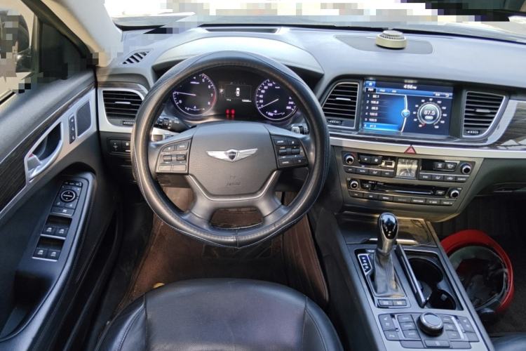 Used Hyundai Genesis 2015 3.0GDi Four-Wheel Drive Luxury Edition
