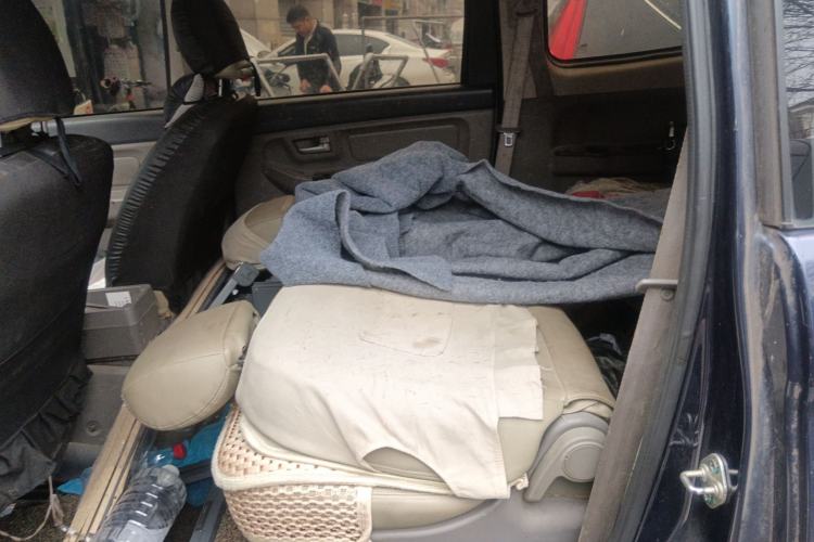 Used BAIC Weiwang M20 2014 1.5L Standard Version BJ415B Left Rear Seat