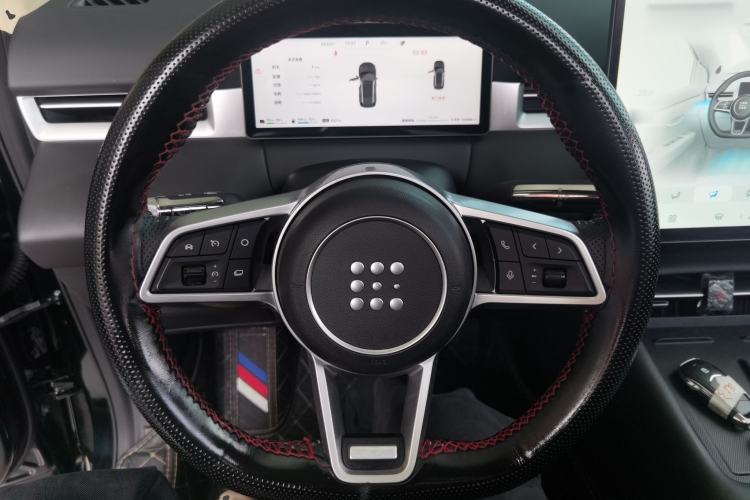 Used Landian E5 PLUS 2025 165 km Long-Range Version 7 Seats
