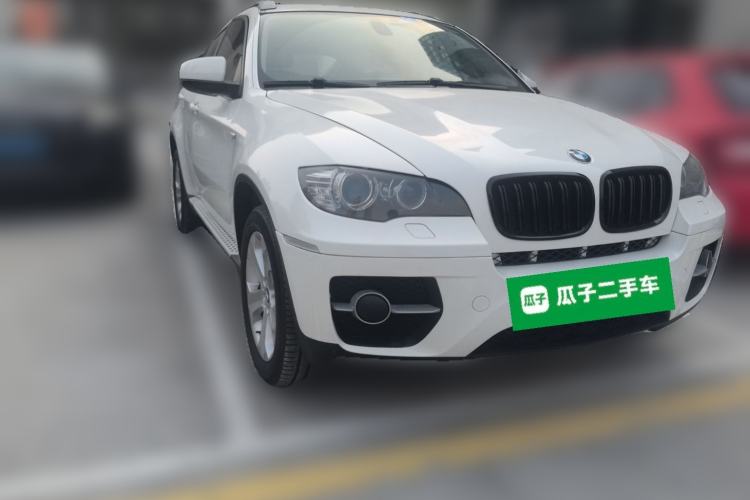 Used BMW X6 2012 xDrive35i Front Right 45 Deg