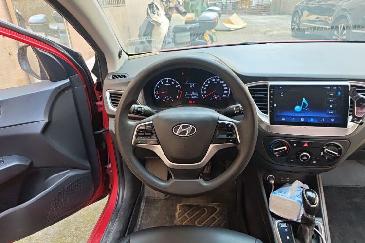 Used Hyundai Verna (new generation) 2016 1.4L Automatic Cool Edition GLS
