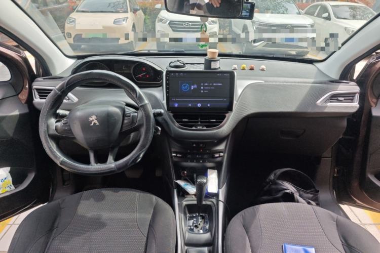 Used Peugeot 2008 2014 1.6L Automatic Fashion Edition
