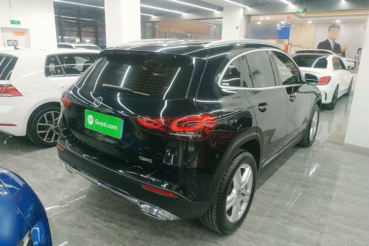 Used Mercedes-Benz GLA 2023 GLA 200 Rear Right 45 Deg