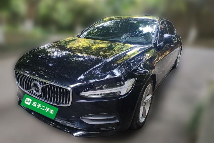 Used Volvo S90 2017 T4 Zhiyuan Edition
