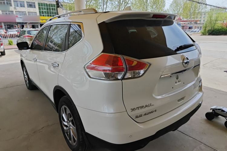Used Nissan X-Trail 2014 2.5L CVT Ultimate Edition 4WD Exterior 2