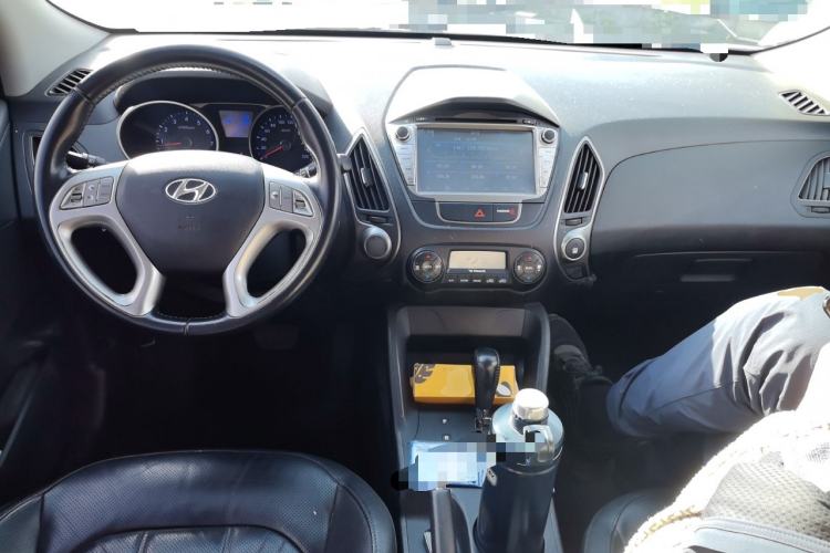 Used Hyundai ix35 2015 2.0L Automatic 2WD Smart Version China V Standard
